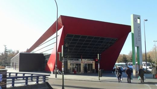 Puerta bloqueada cerca de Oporto, Vista Alegre o La Peseta